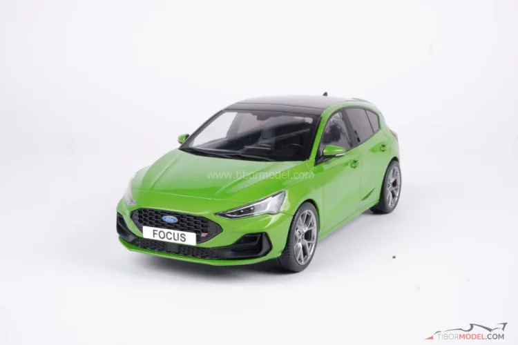 Ford Focus ST (2022) zöld, 1:18 MCG