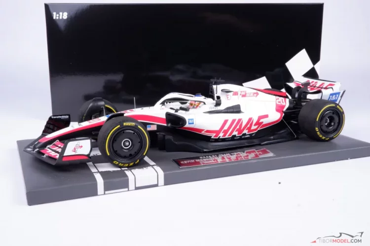 Haas VF-22 - Kevin Magnussen (2022), British GP, 1:18 Minichamps