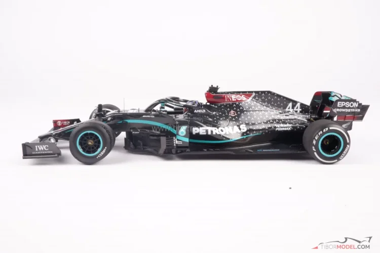 Mercedes W11 - Lewis Hamilton (2020), Veľká Británia, s defektom, 1:18 Minichamps