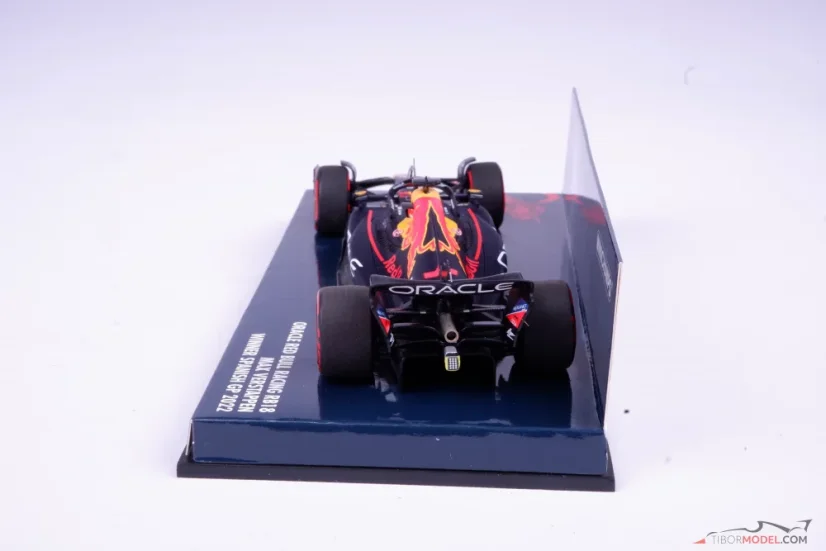 Red Bull RB18 - Max Verstappen (2022), VC Španielska, 1:43 Minichamps