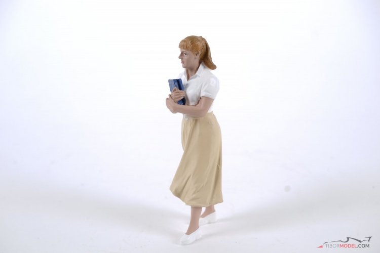 Hölgy könyvvel a kezében figura, 1:18 American Diorama