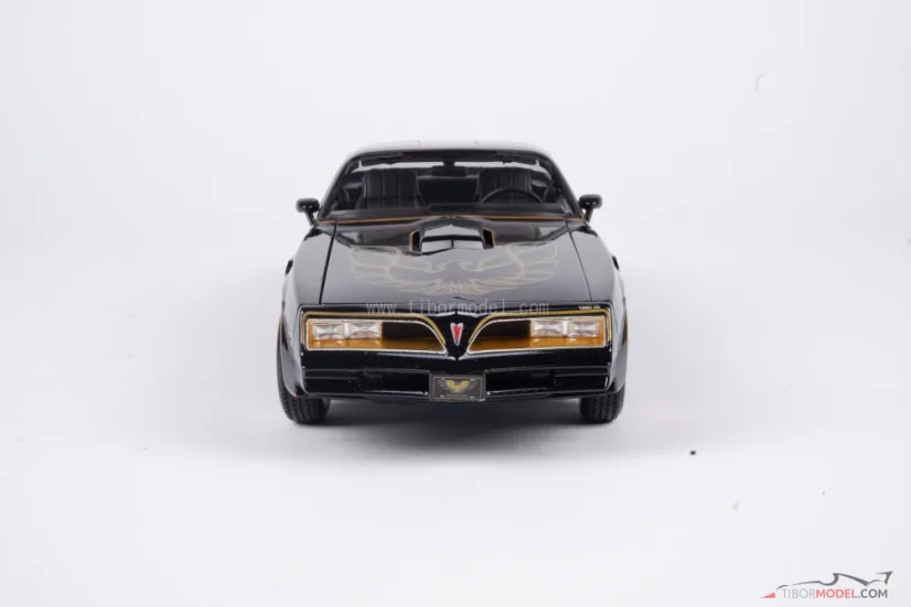 Pontiac Firebird Trans Am (1978) čierny, 1:18 Maisto