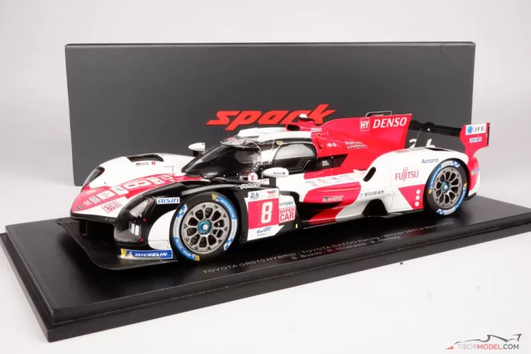 Toyota GR010 Hybrid - Buemi/Hartley/Hirakawa (2022), Víťaz Le Mans, 1:18 Spark