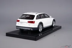 Audi C7 All Road (2005) bílé, 1:18 Ottomobile