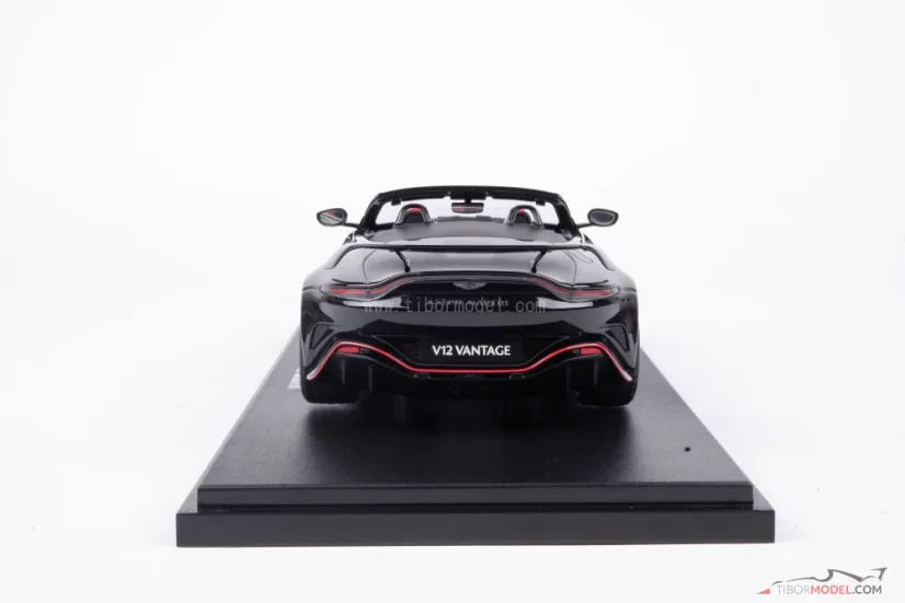 Aston Martin V12 Vantage Roadster (2023) onyx black, 1:18 GT Spirit