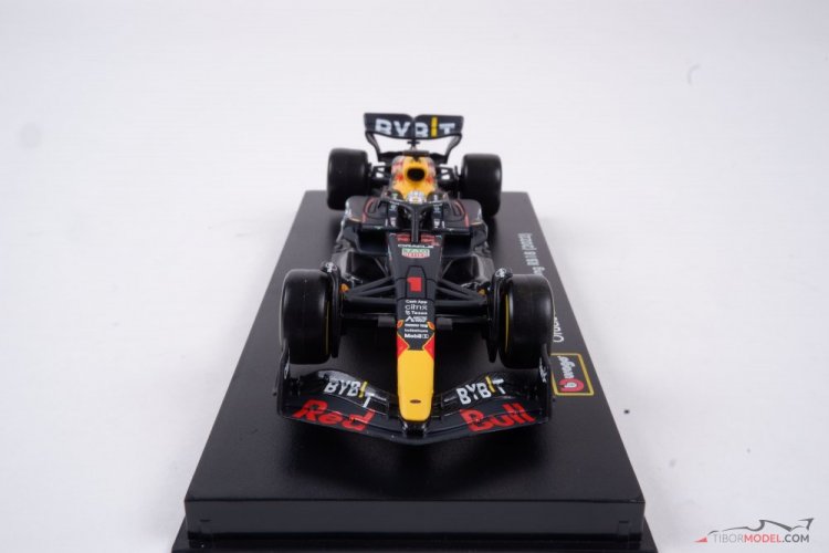 Red Bull RB18 - Max Verstappen (2022), World Champion, 1:43 BBurago Signature