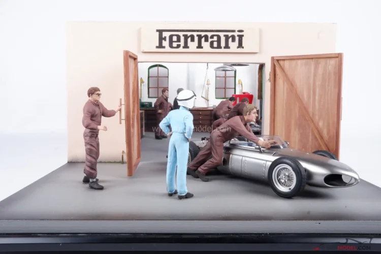 Scuderia Ferrari dioráma - műhely 1961, 1:18-as méretarány