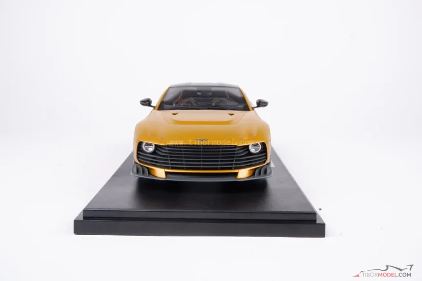 Aston Martin Valiant (2024) arany, 1:18 GT Spirit