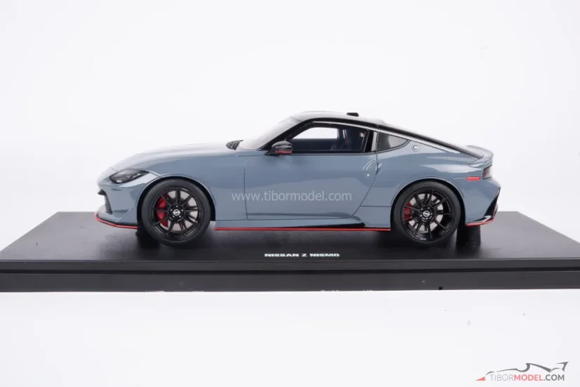 Nissan Z Nismo (2024) grey, 1:18 GT Spirit