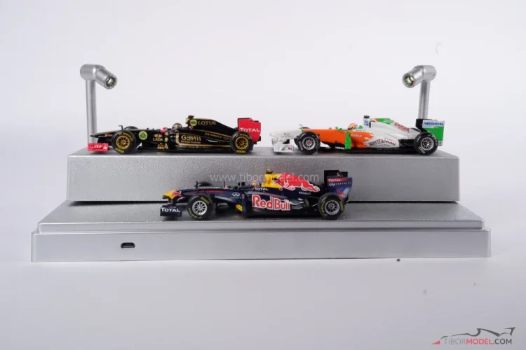 Vitrína LED strieborná pre modely mierky 1:24 a 1:43