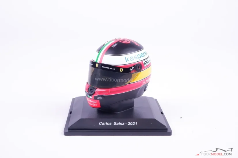 Carlos Sainz 2021 VC Itálie, Ferrari přilba, 1:5 Spark