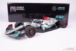 Mercedes W13 - George Russell (2022), Winner Brazilian GP, 1:18 Minichamps
