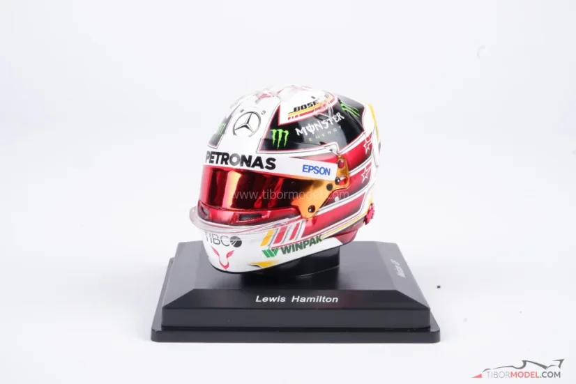 Lewis Hamilton 2018 World Champion, Mercedes helmet, 1:5 Spark