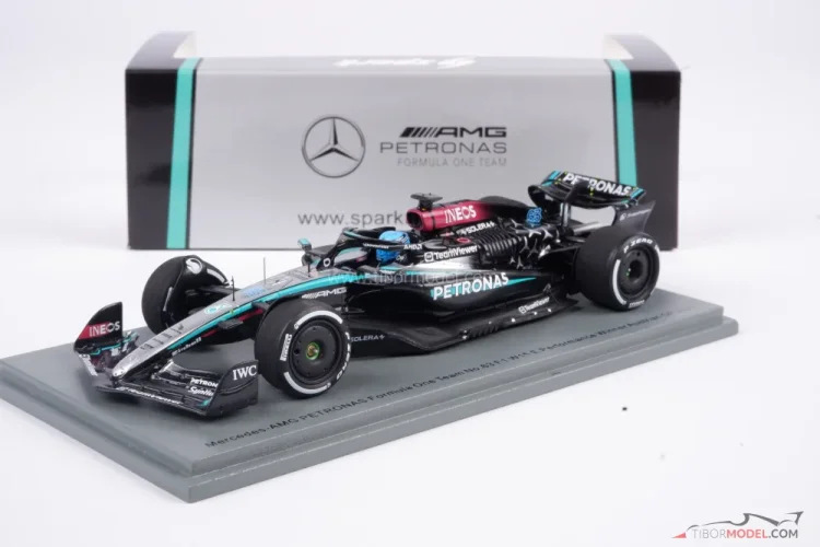 Mercedes  W15 - George Russell (2024), VC Rakúska, 1:43 Spark