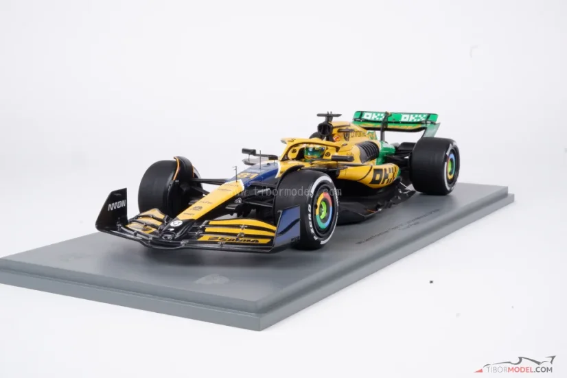 McLaren MCL38 - Oscar Piastri (2024), VC Monaka, 1:18 Spark