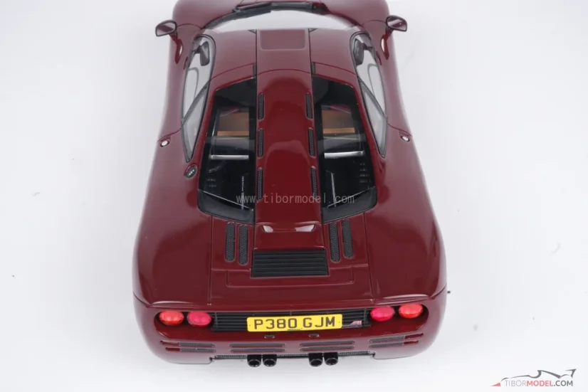 McLaren F1 (1992) burgundi vörös, 1:18 GT Spirit