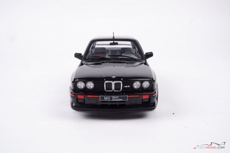 BMW M3 E30 Sport Evolution Black Solido 1/18