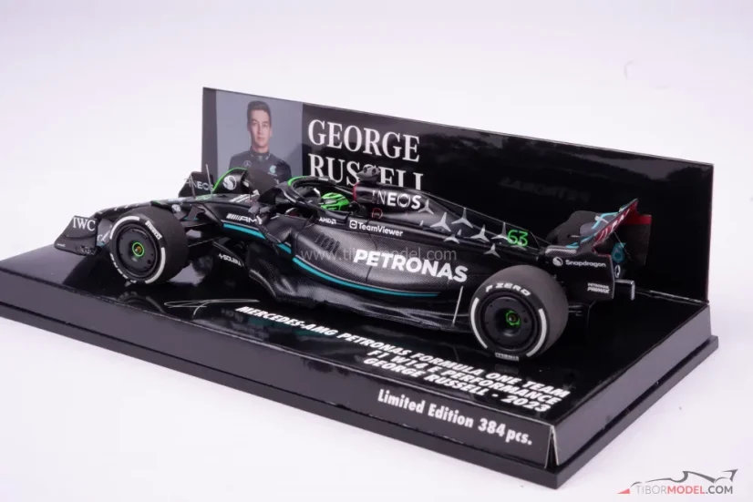 Mercedes W14 - George Russell (2023), 1:43 Minichamps