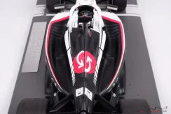 Haas VF-23 - Kevin Magnussen (2023), 1:18 Minichamps