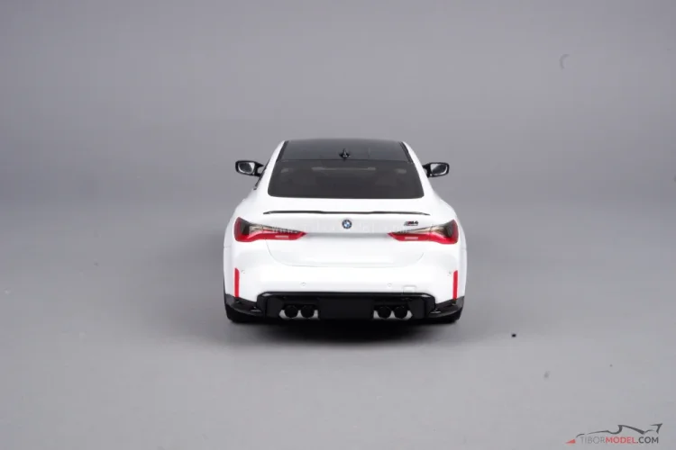 BMW M4 (2020) biele, 1:18 Minichamps