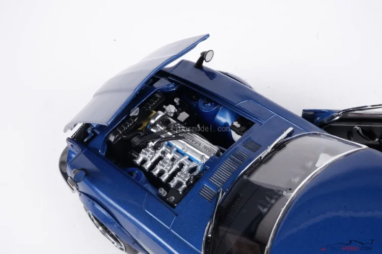 Datsun Fairlady Z (1970) modrý, 1:18 Sun Star