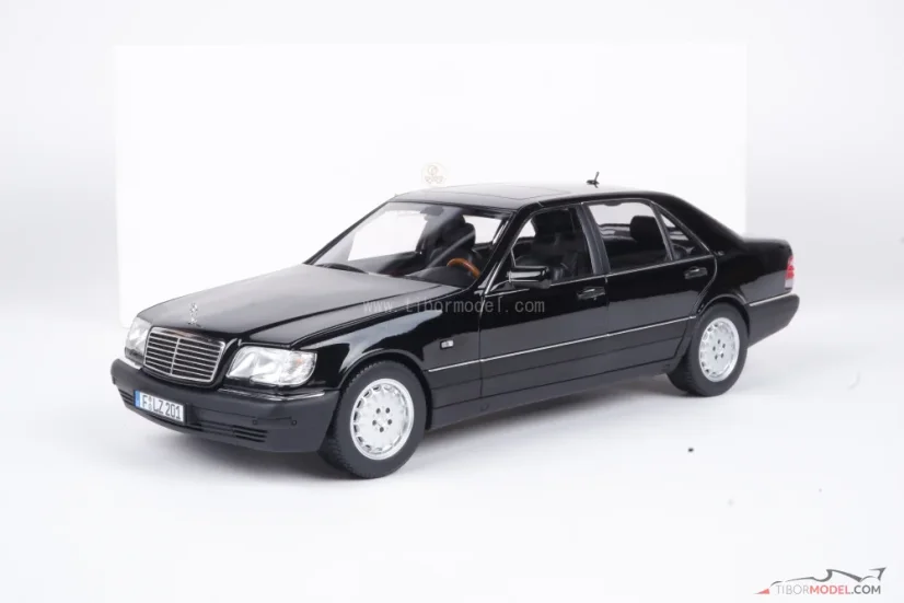 Mercedes S600 (1997) čierny, 1:18 Norev