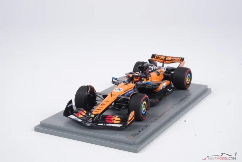McLaren MCL39 - Oscar Piastri (2025), Winner Spanish GP 1:43 Spark