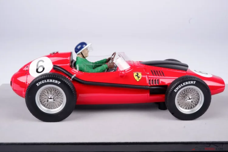 Model car Ferrari 246 Hawthorn 1958, 1:18 Tecnomodel | Tibormodel.com