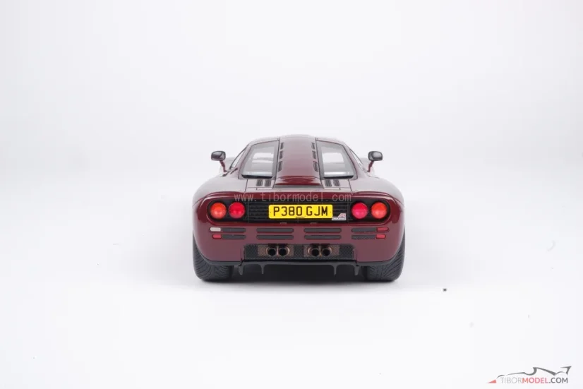 McLaren F1 (1992) burgundi vörös, 1:18 GT Spirit
