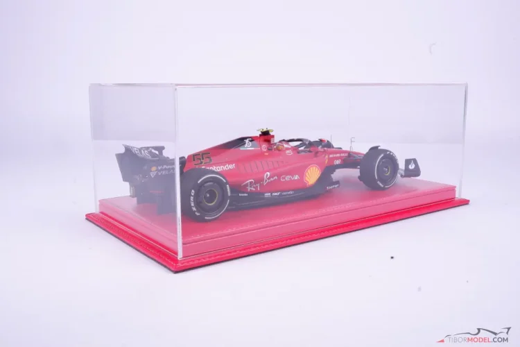 Vitrína s červeným koženým podstavcom (Mulhouse), 1:18 Atlantic