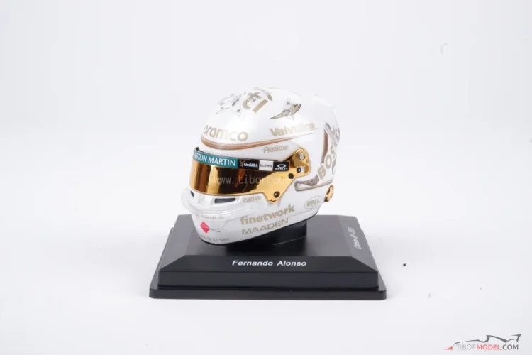 Fernando Alonso 2025 VC Číny mini prilba, Aston Martin, 1:5 Spark