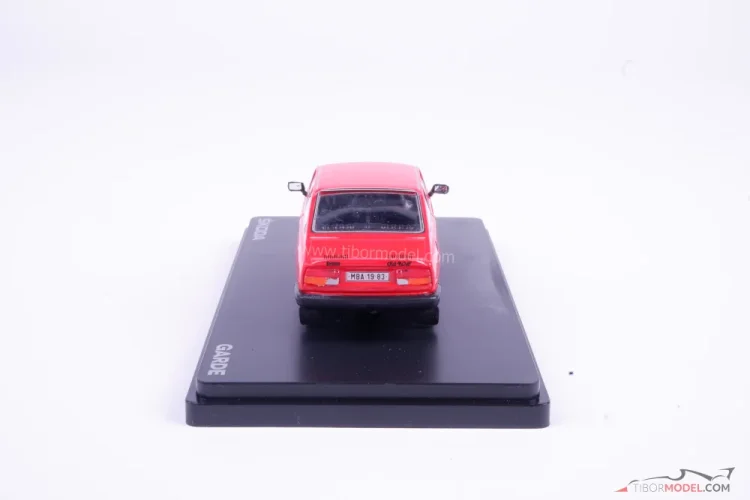 Skoda Garde (1982) piros, 1:43 Abrex