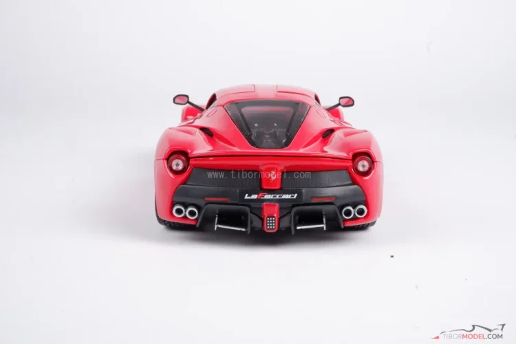 Ferrari LaFerrari (2013) piros, 1:18 Bburago