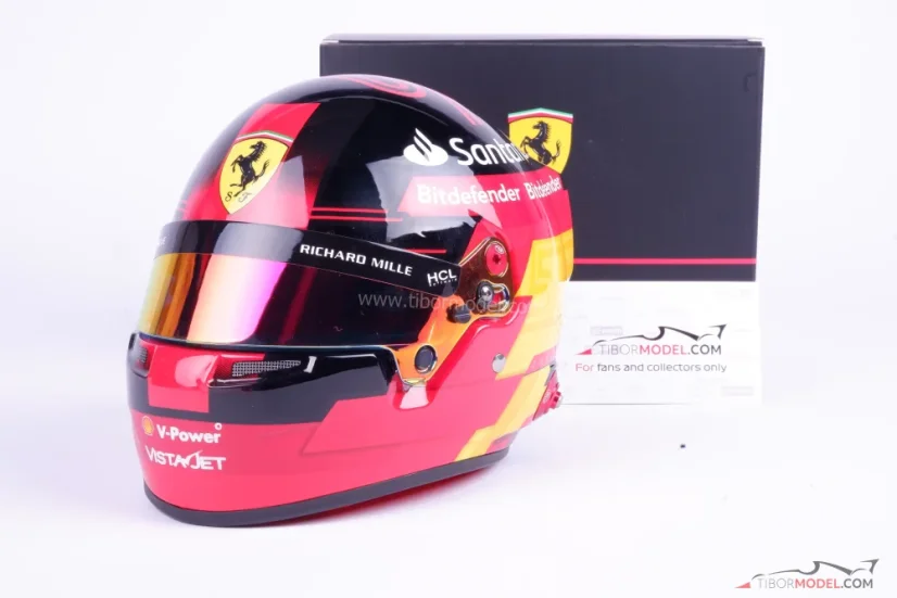 Carlos Sainz 2023 Ferrari helmet, 1:2 Bell
