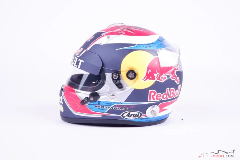 Max Verstappen 2015 Toro Rosso, mini helmet, 1:2 Arai