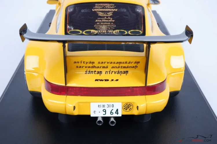 Porsche 911 RWB Qeema (2024) žlté, 1:18 GT Spirit