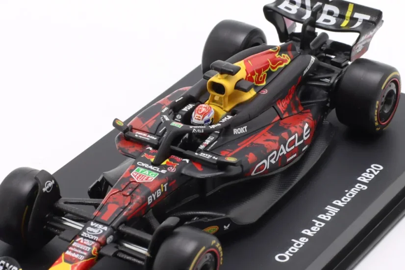 Red Bull RB20 - Max Verstappen (2024) British GP, 1:43 BBurago Signature