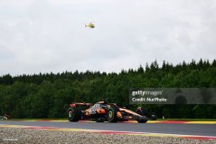 McLaren MCL39- Oscar Piastri (2025), Győztes Belga Nagydíj, 1:18 Spark