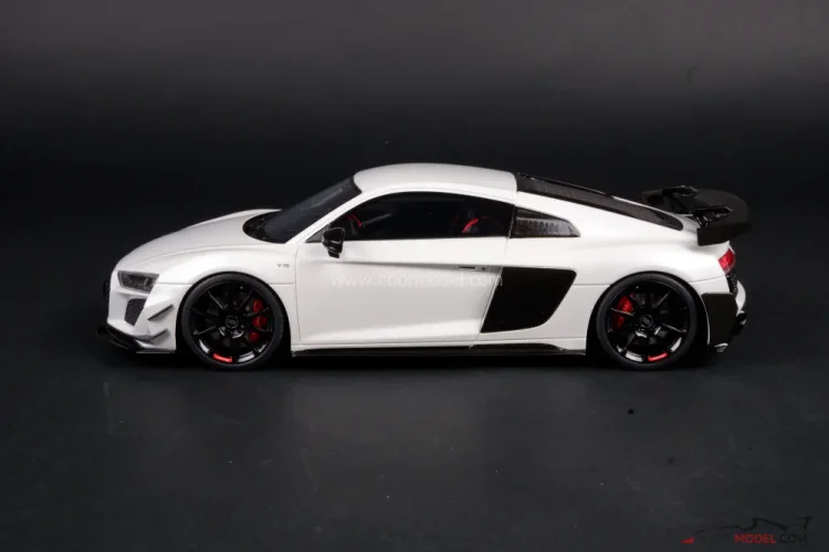 Audi R8 Coupe V10 GT (2023) szürke, 1:18 GT Spirit