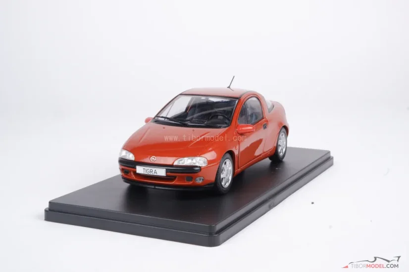 Opel Tigra (1994) medený, 1:24 Whitebox