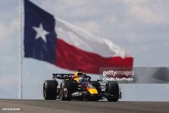 Red Bull RB21 - Max Verstappen (2025), Vítěz VC USA, 1:43 Minichamps