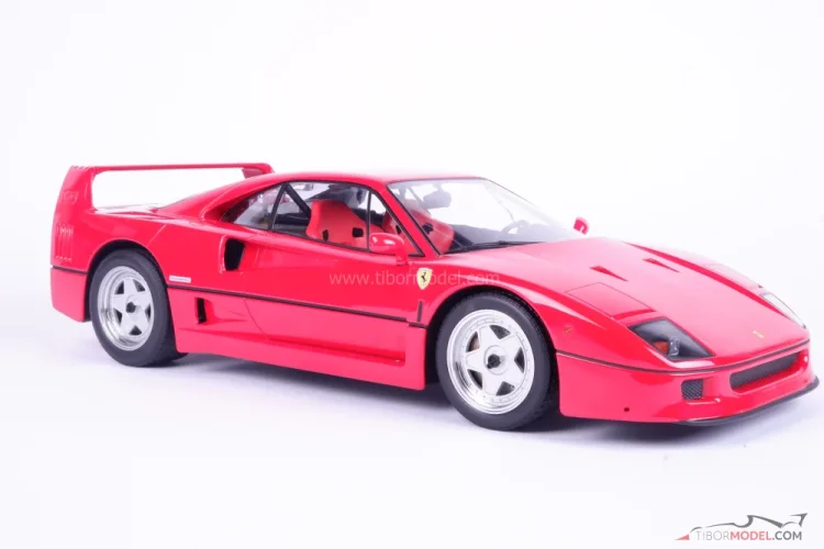 Ferrari F40 (1987) červené, 1:12 Norev
