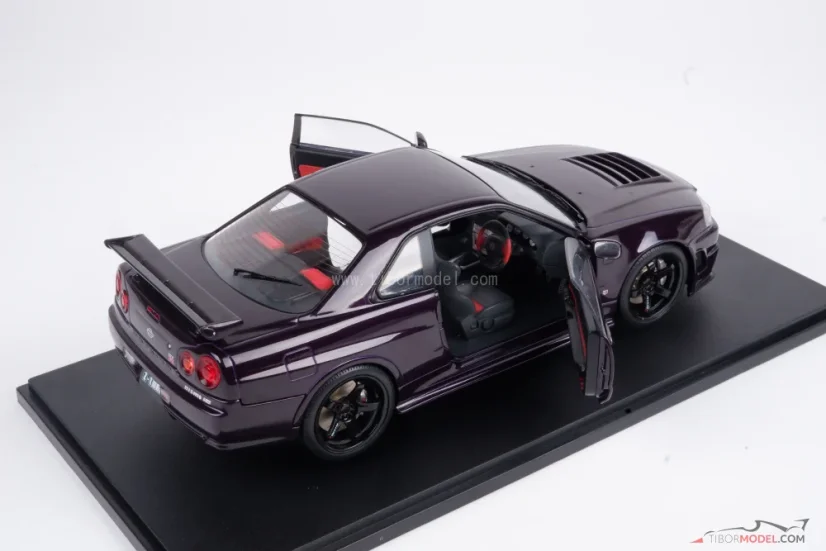 Nissan Skyline GT-R (1999) fialový, 1:18 Solido