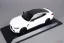 BMW M4 (2020) biele, 1:18 Minichamps