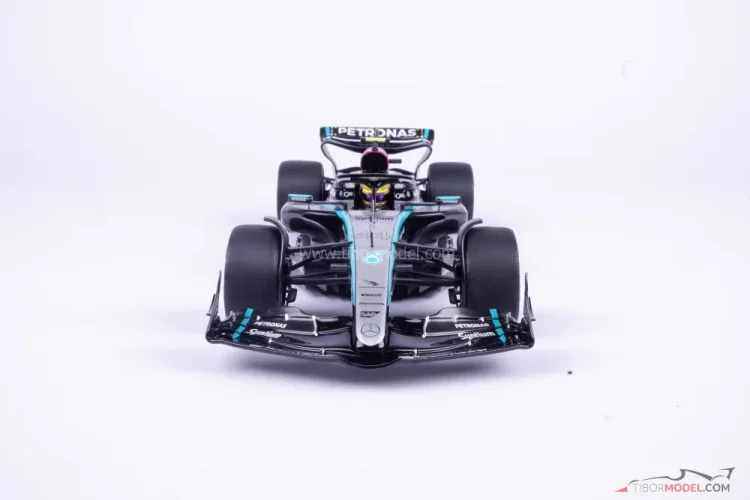 Minichamps Mercedes F1 W15 Russell 2024 – 1/43, Précommande (neuf)