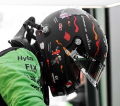 Valtteri Bottas 2024 Australian GP, Sauber helmet, 1:5 Spark