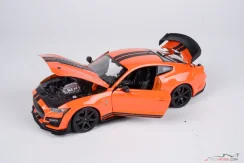 Mustang Shelby GT500 (2020) orange, 1:18 Maisto