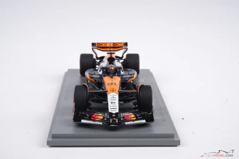 McLaren MCL39 - Oscar Piastri (2025), VC USA, 1:43 Spark