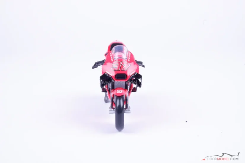 KTM RC16 - Augusto Fernandez (2023), 1:18 Maisto