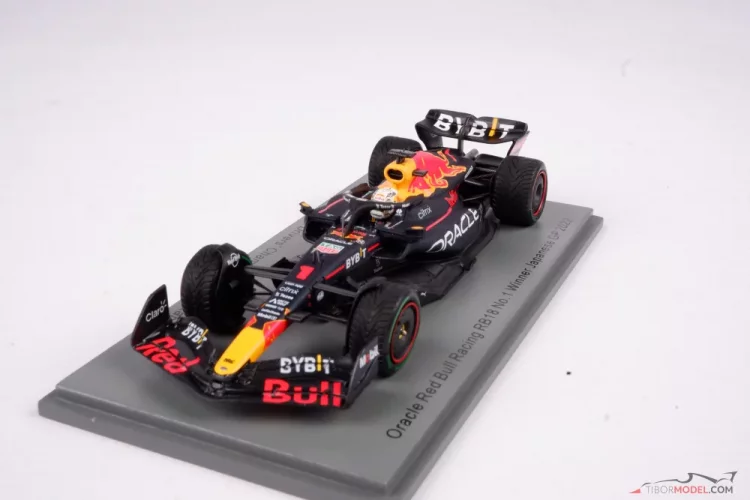 Red Bull RB18 - Max Verstappen (2022), Világbajnok, 1:43 Spark
